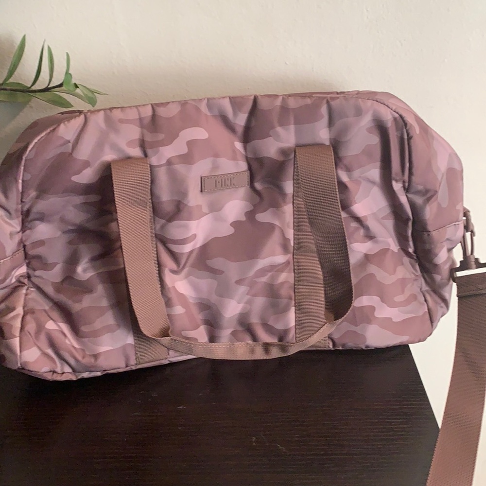 VS Pink duffle bag